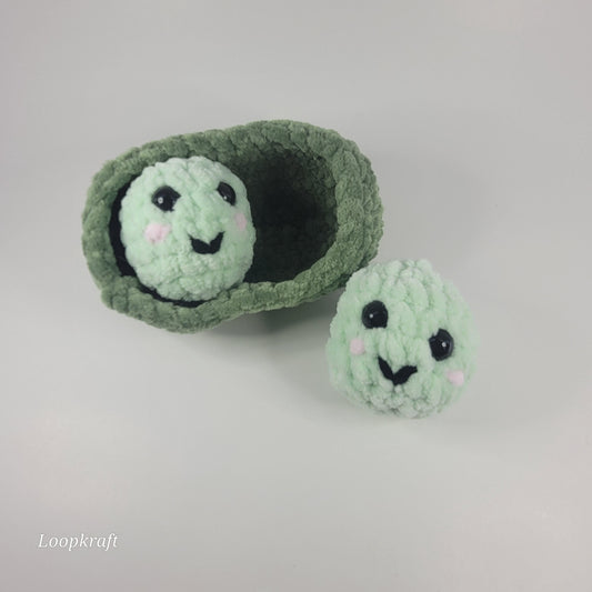 Mini Plush Crochet Amigurumi Peas in a Pod